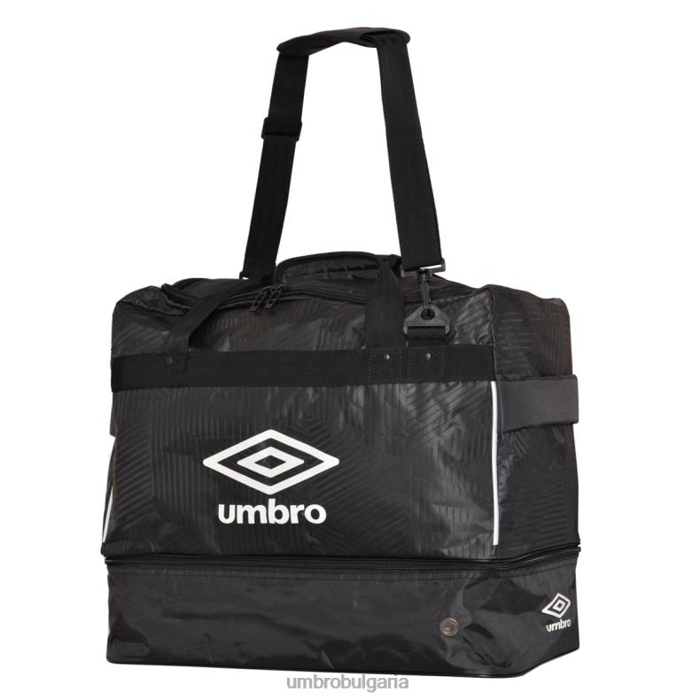 аксесоари Umbro maxium holdall junior Черно бяла деца BVP8P701